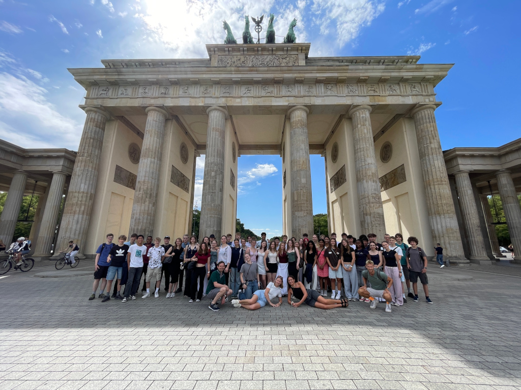 Berlinfahrt der Klassen 10b und 10c – Einblick in Politik, Wissenschaft und Kultur