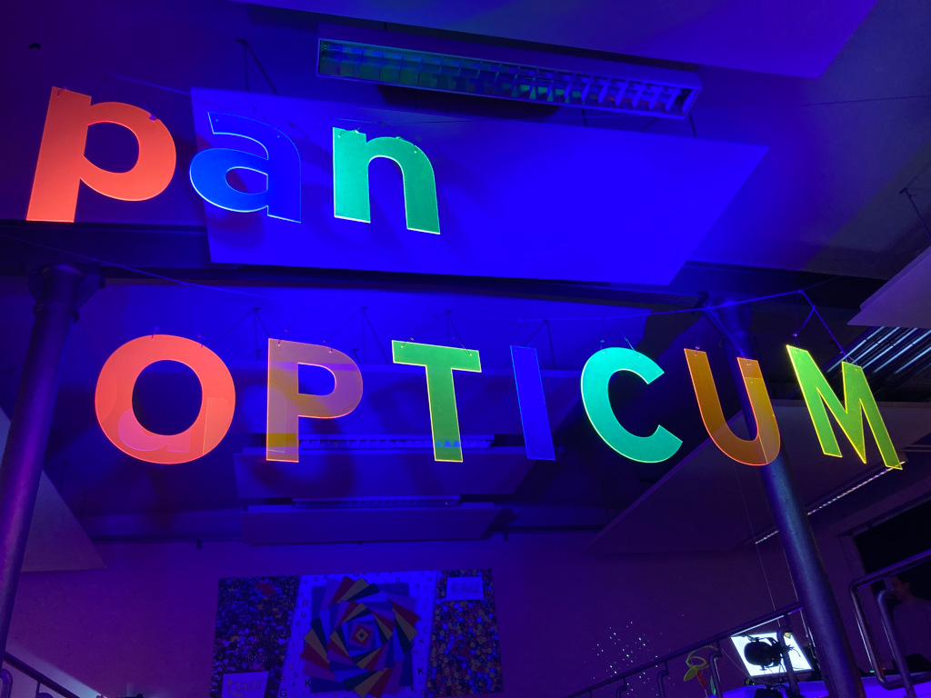„panOPTICUM“ – Photonik und optische Technologien zum Anfassen!