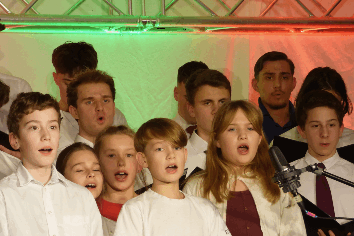 Einstimmung auf das Fest - Weihnachtskonzert am ASG