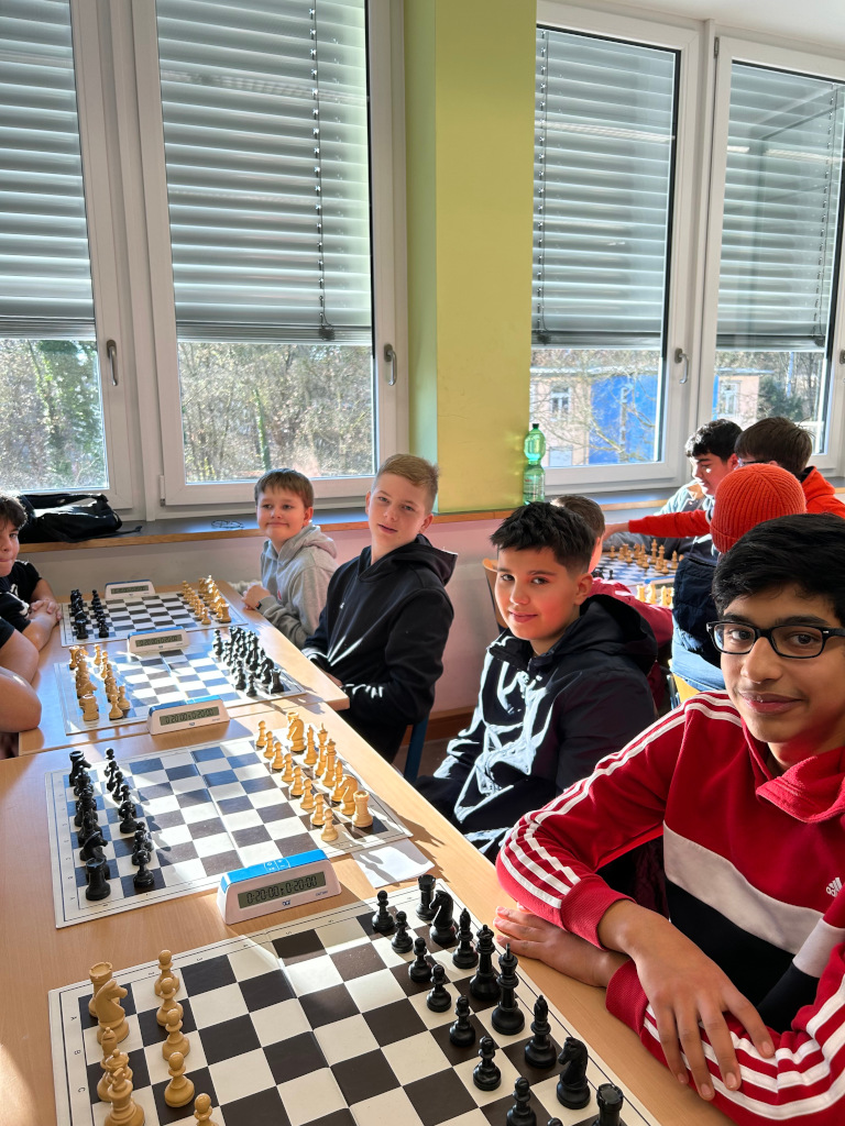 Mittelfränkische Schulschach-Meisterschaften am ASG – Sieger in der WK I