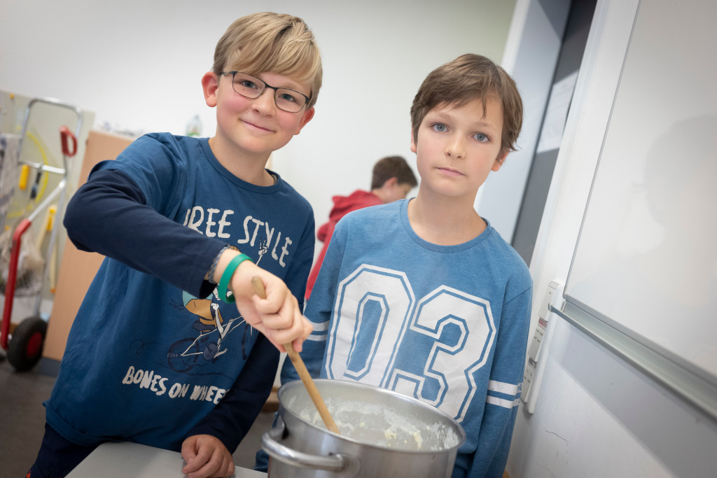 Museum im Koffer/Steinzeitwerkstatt