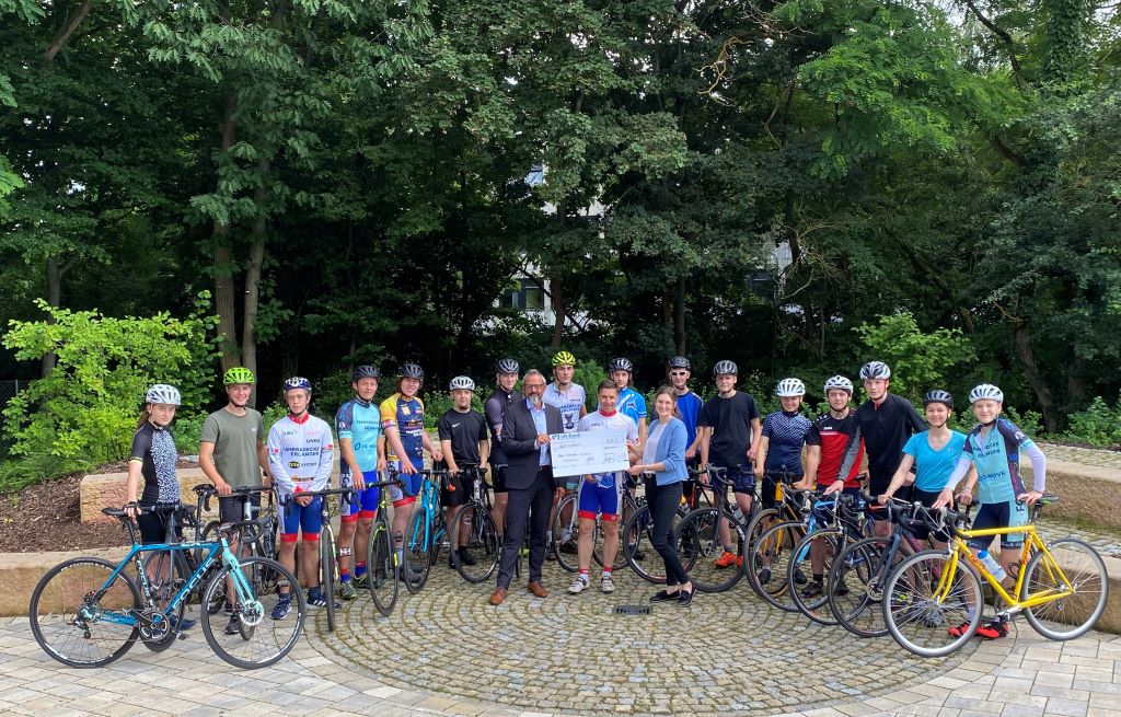 Preisverleihung des Wettbewerbs "Jugend und Fantasie", an dem die P-Seminare "Radfernfahrt" und "Physik-Show" mitgemacht haben