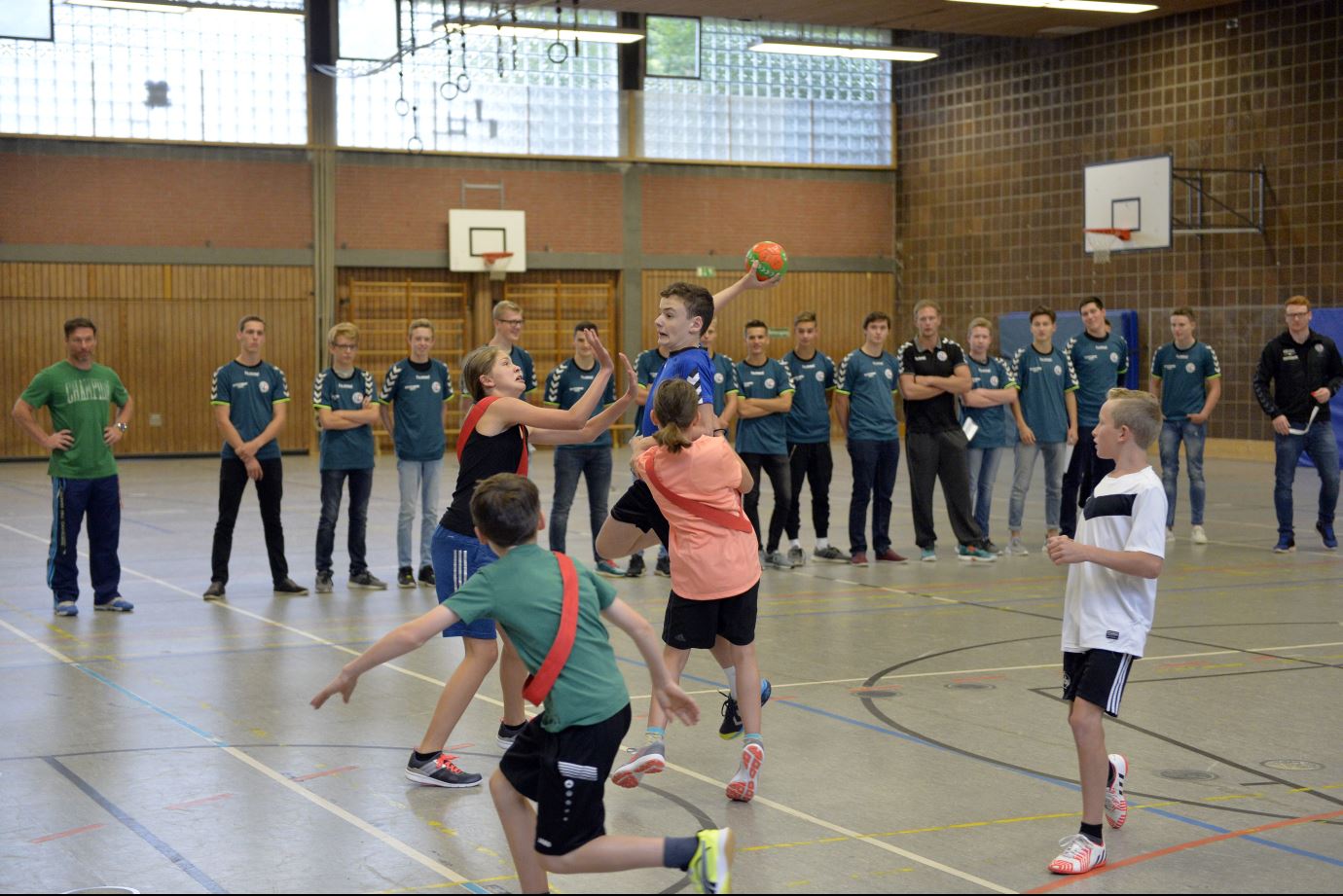 St&uuml;tzpunkt-Auftakt