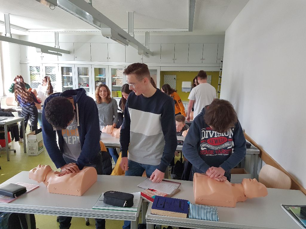 Retten macht Schule