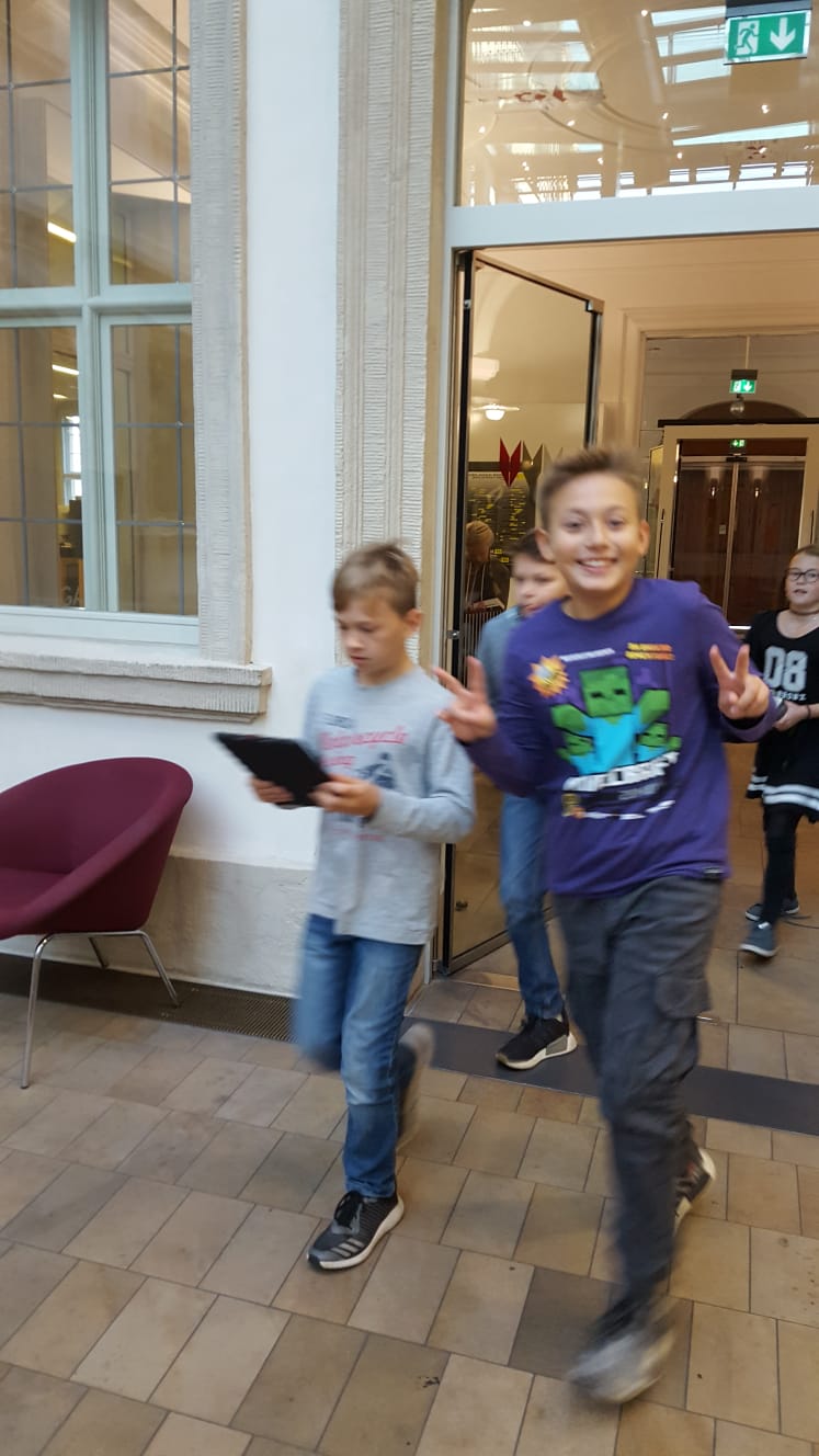 Mit James Bond durch die Stadtbibliothek
