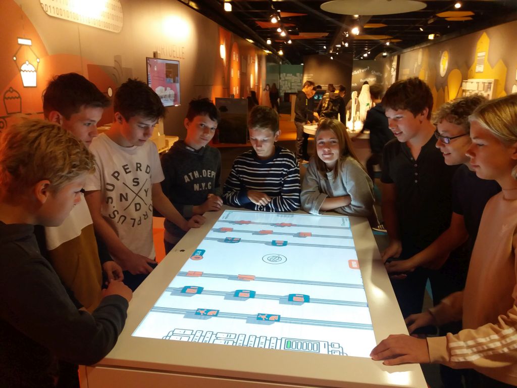 Schiff ahoi! Besuch auf der MS Wissenschaft