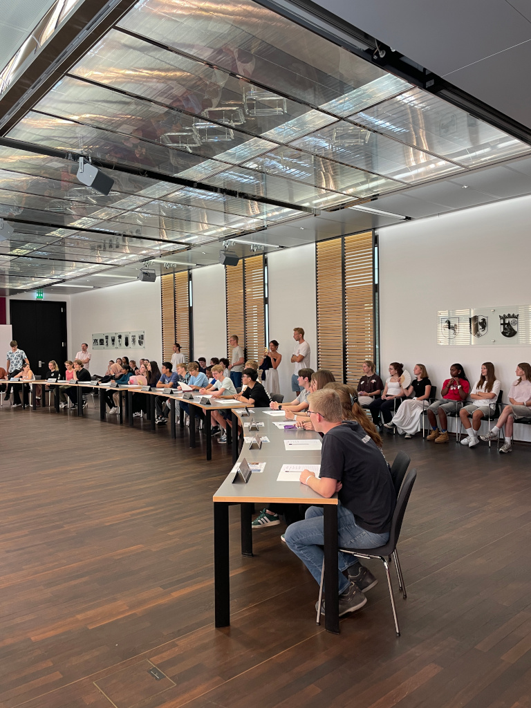 Berlinfahrt der Klassen 10b und 10c &ndash; Einblick in Politik, Wissenschaft und Kultur