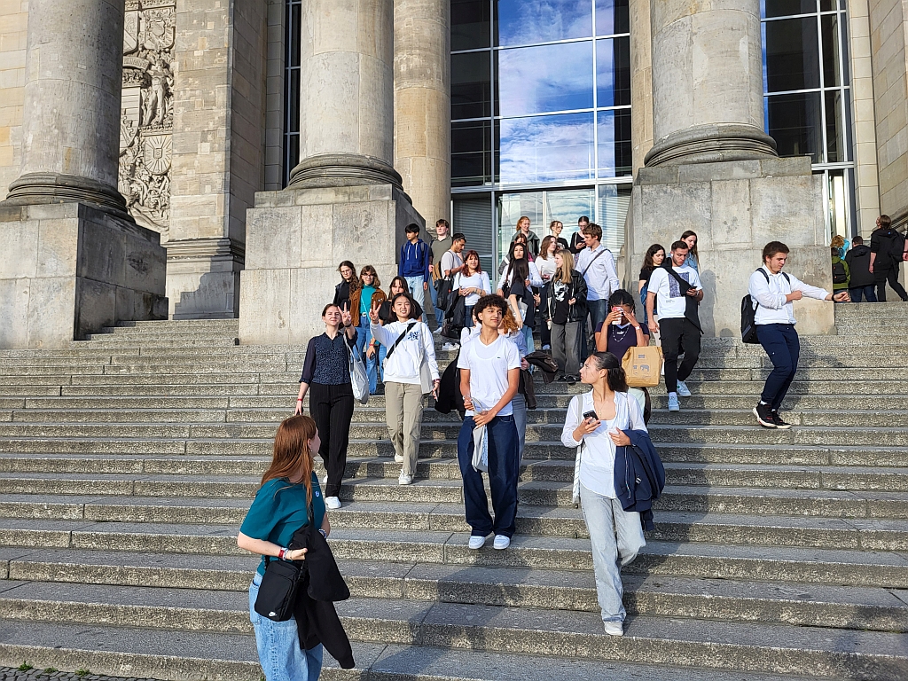 Du musst nach Berlin. Da jeh&ouml;rste hin!