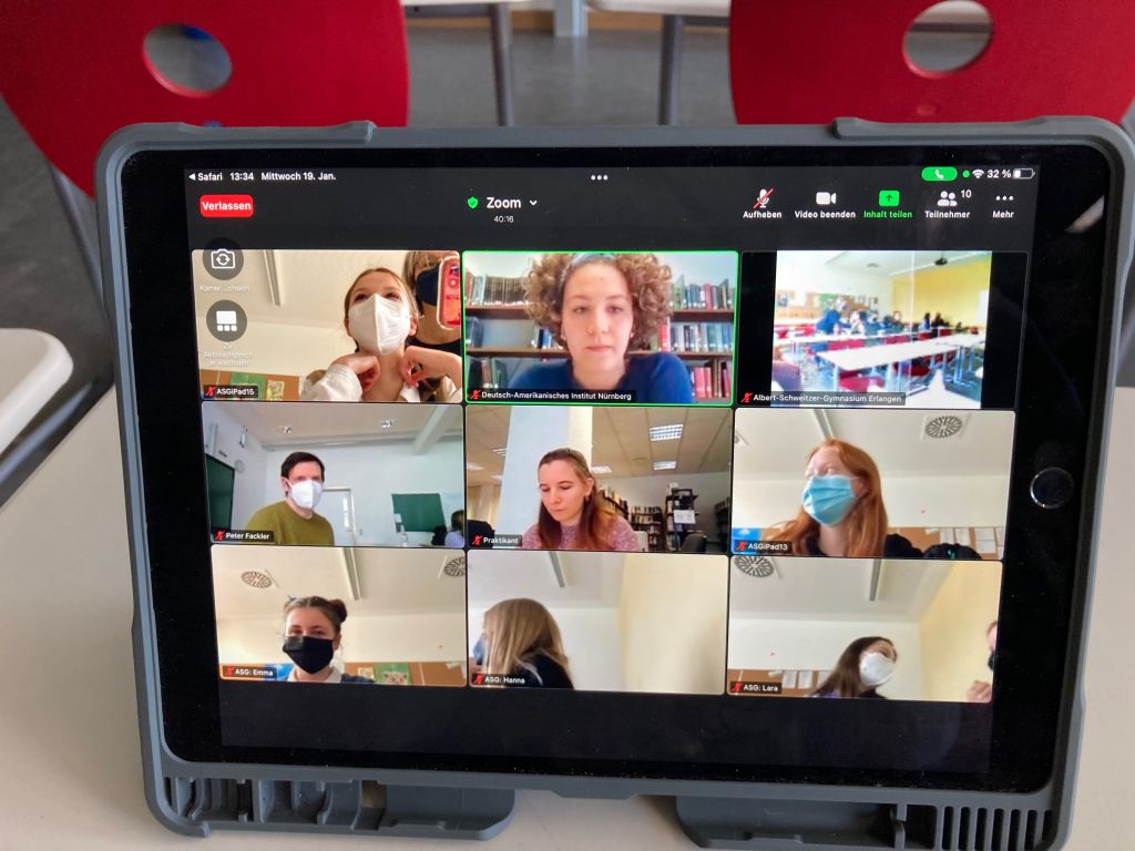 Erfolgreich bei der Battle of the Books Vorrunde