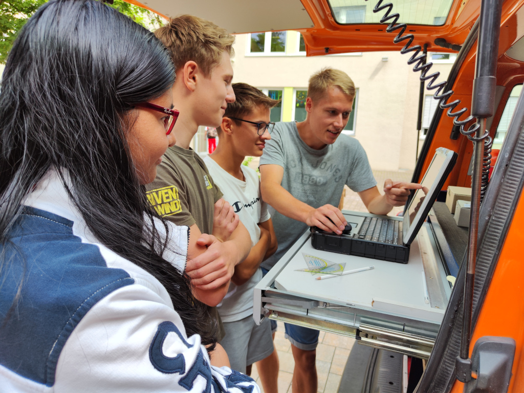 Geod&auml;sie zum Anfassen f&uuml;r die 9c und die 9d