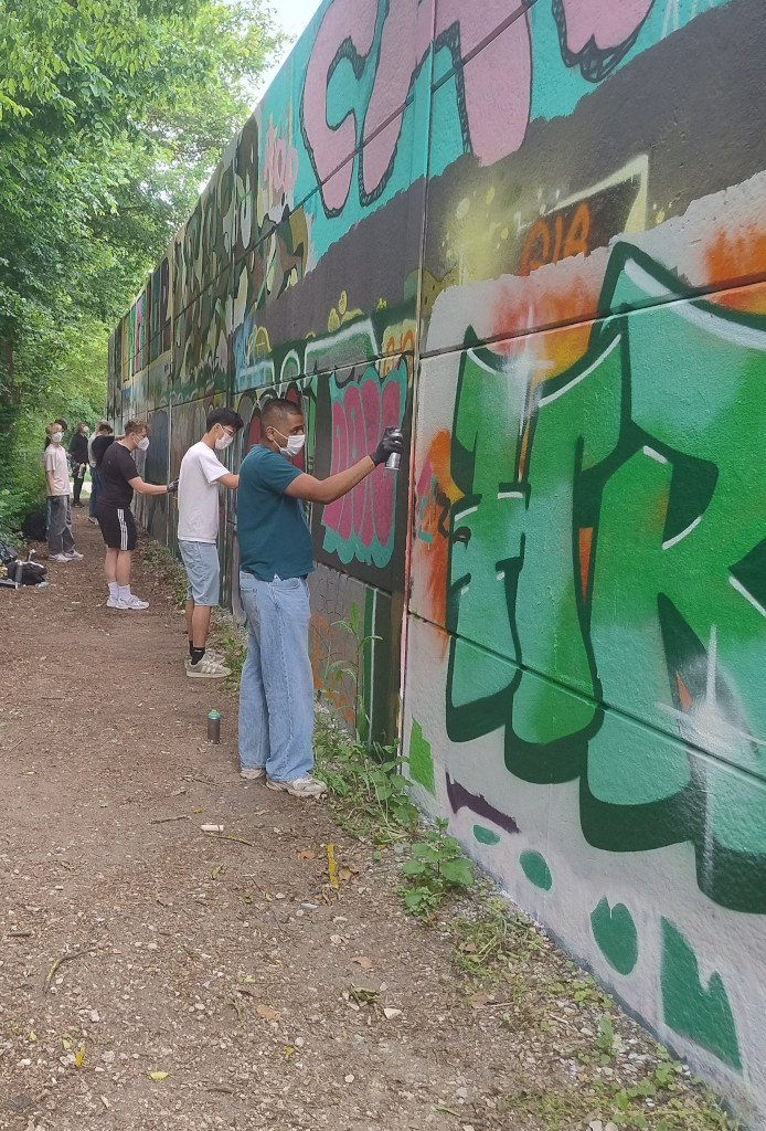 Spr&uuml;haktion des P-Seminars Legales Graffiti