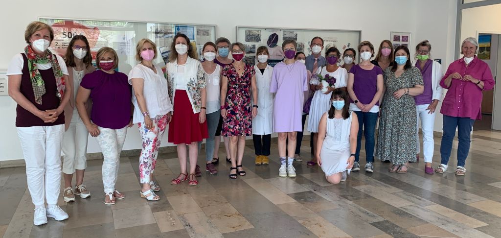 &bdquo;Wenn der (wei&szlig;e) Flieder wieder bl&uuml;ht&ldquo;