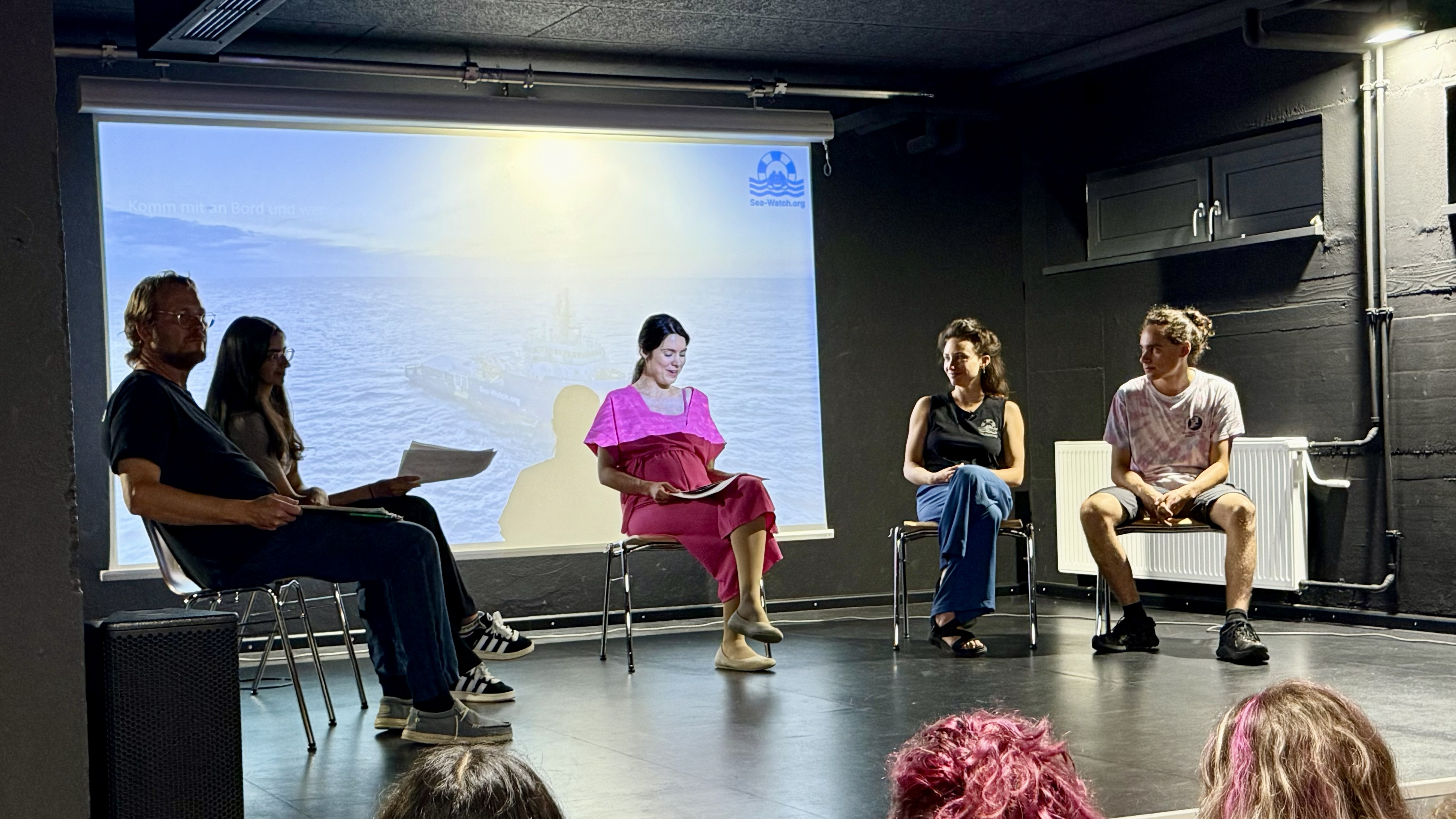 Zivile Seenotrettung im Mittelmeer &ndash; Einblicke, Perspektiven und kontroverse Diskussionen